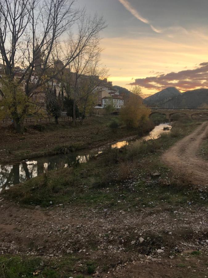Casa Rural El Huerto Del Trucho Oliete Luaran gambar