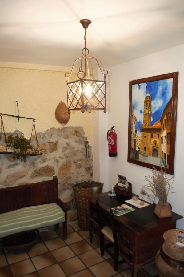 Casa Rural El Huerto Del Trucho Oliete Luaran gambar